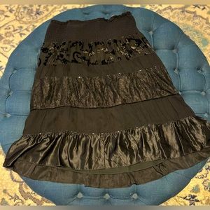 Vintage Express black skirt from the 90s. Size Large
